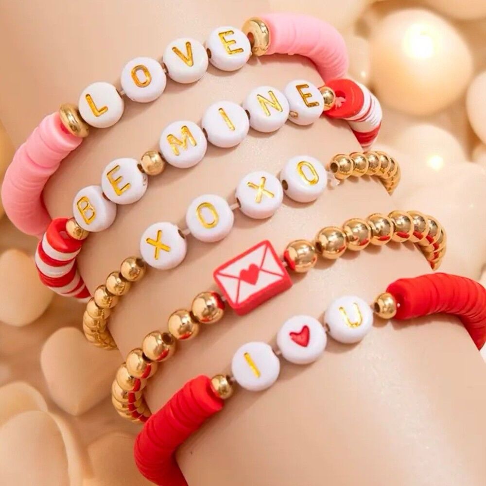 Women’s Valentine’s Day Bracelet Stretch Beaded New with Tags Gift Stackable